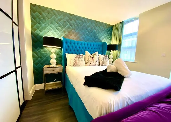 Stunning Apartment Suite - Free Parking & Wifi!