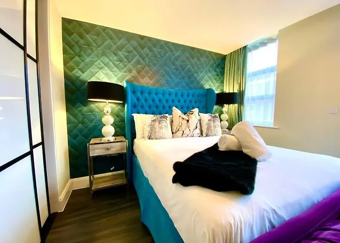 Stunning Apartment Suite - Free Parking & Wifi!
