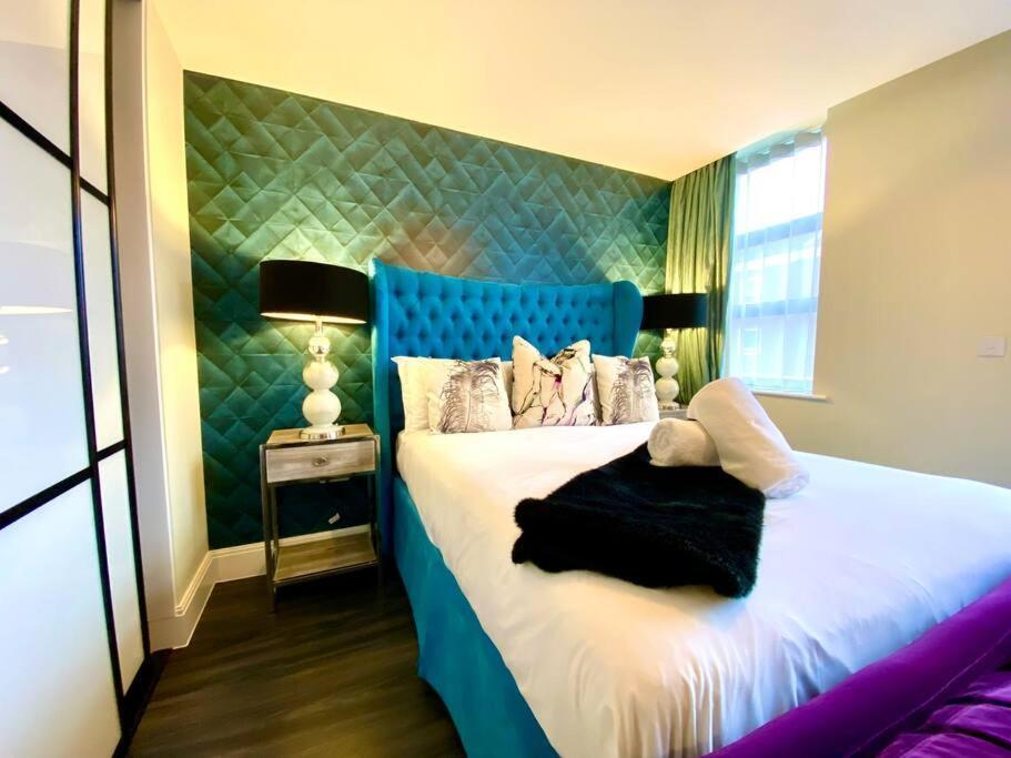 Apartamento Stunning - Free Parking & Wifi! *