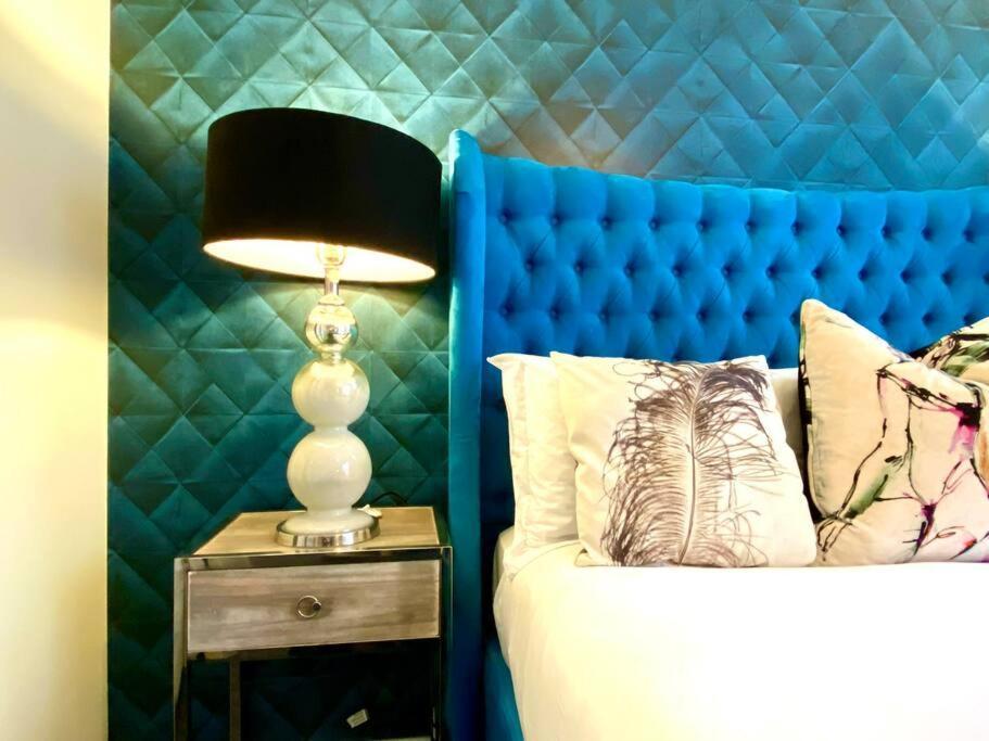 Stunning - Free Parking & Wifi! Apartamento *